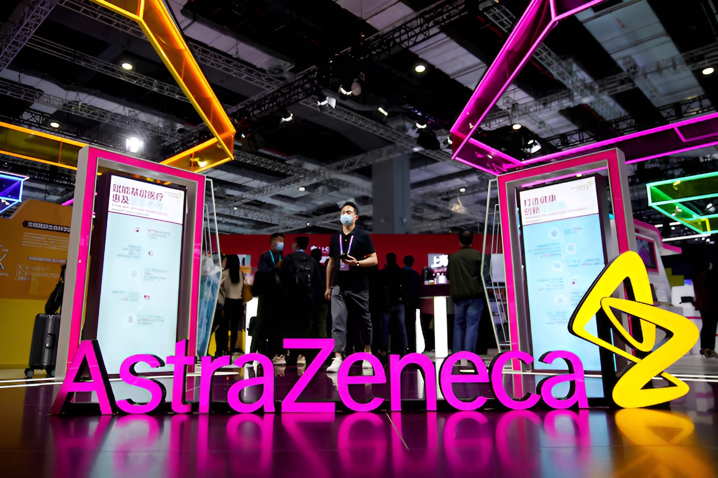 Astrazeneca establishes end to end cell therapy capabilities in Shanghai
